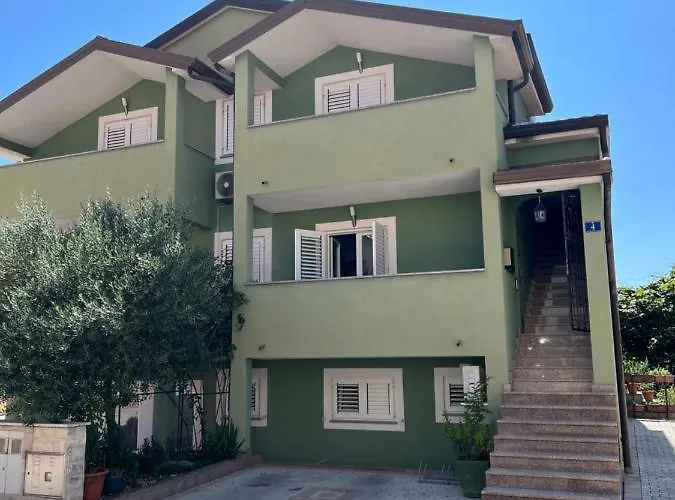 Zajim Apartment 4